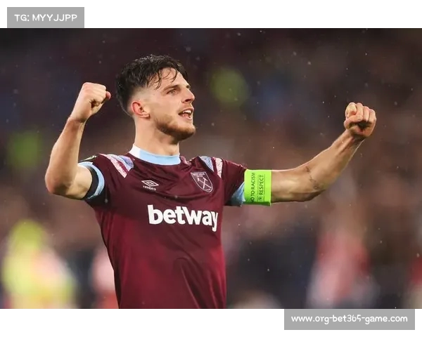 佩蒂特：赖斯不适合踢后腰，这一位置限制了他的全面表现